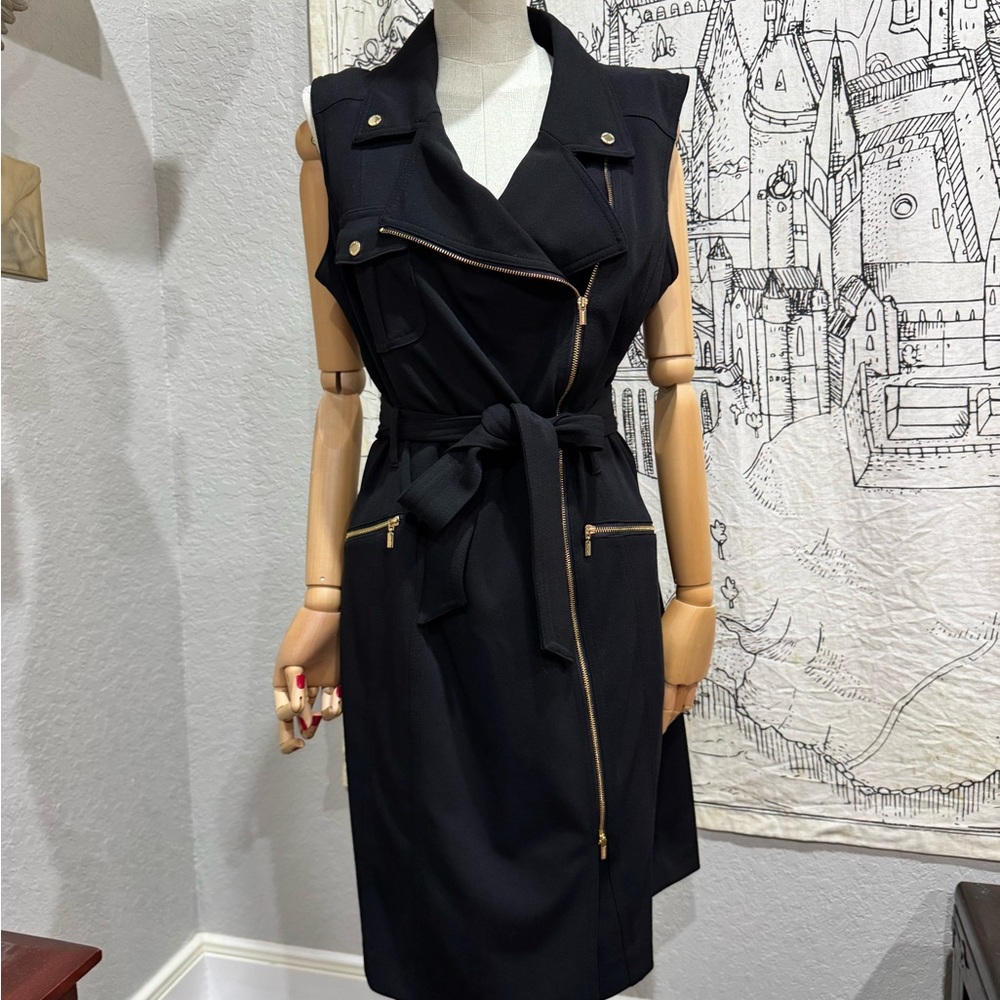 Gold Zip Sleeveless Professional Dress